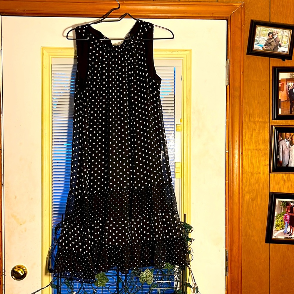 Beautiful black dress-with white polka dots, siz12 p
